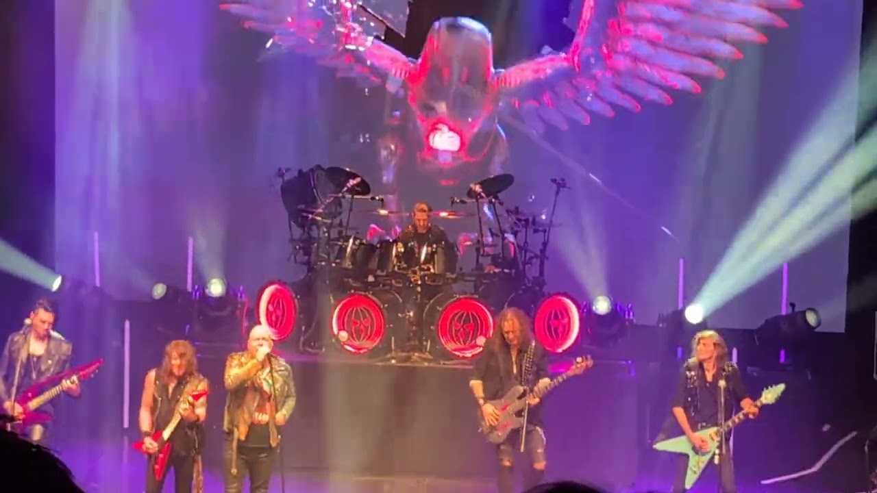 Helloween "Eagle Fly Free" Live Sentrum Scene Oslo, Norway 3. Nov 2025