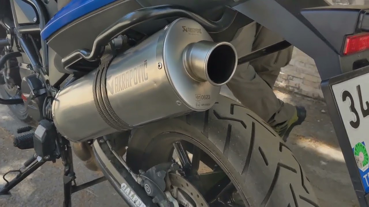 BMW F 700 GS AKRAPOVIĆ EXHAUST SOUND