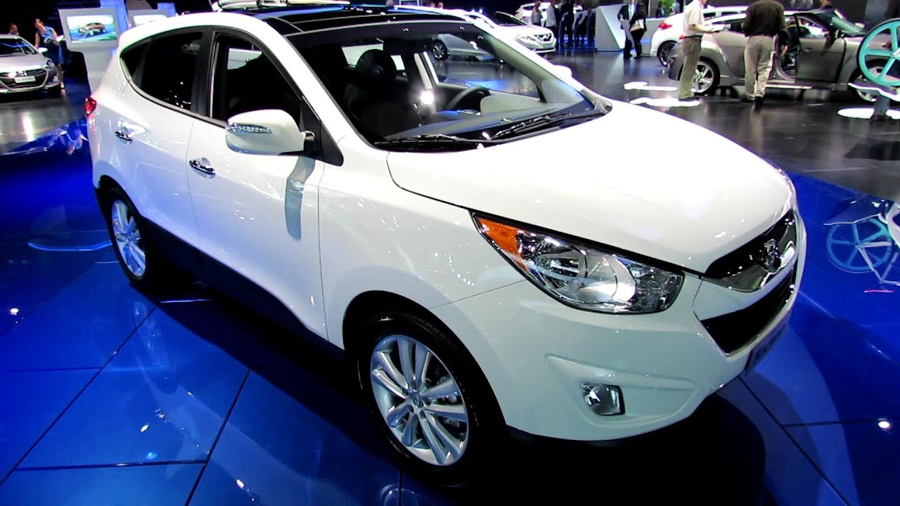 2013 Hyundai Tucson Limited - Exterior and Interior Walkaround - 2012 Los Angeles Auto Show