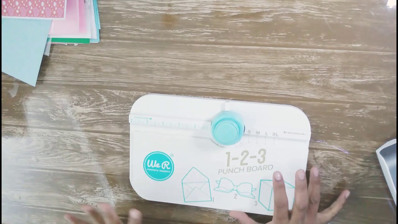Caja con la 1-2-3 punch board
