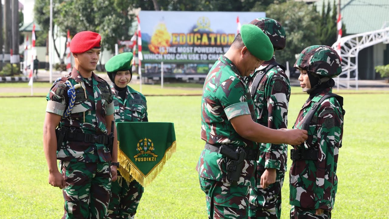 Wakasad Letjen TNI Tandyo Budi memimpin upacara pembukaan Komcad bagi PNS dan PPPK UO Kemhan 2025.