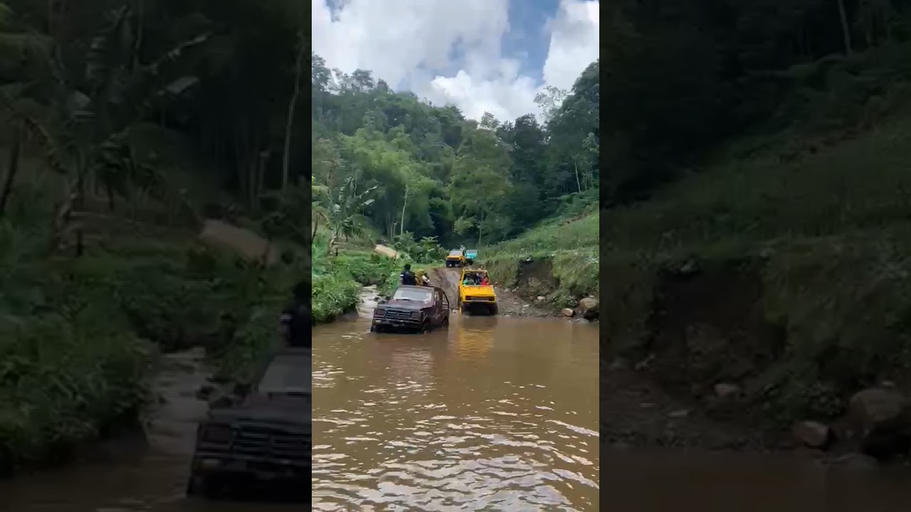 Belalang Tempur Jeep Adventure off-road kemuning 