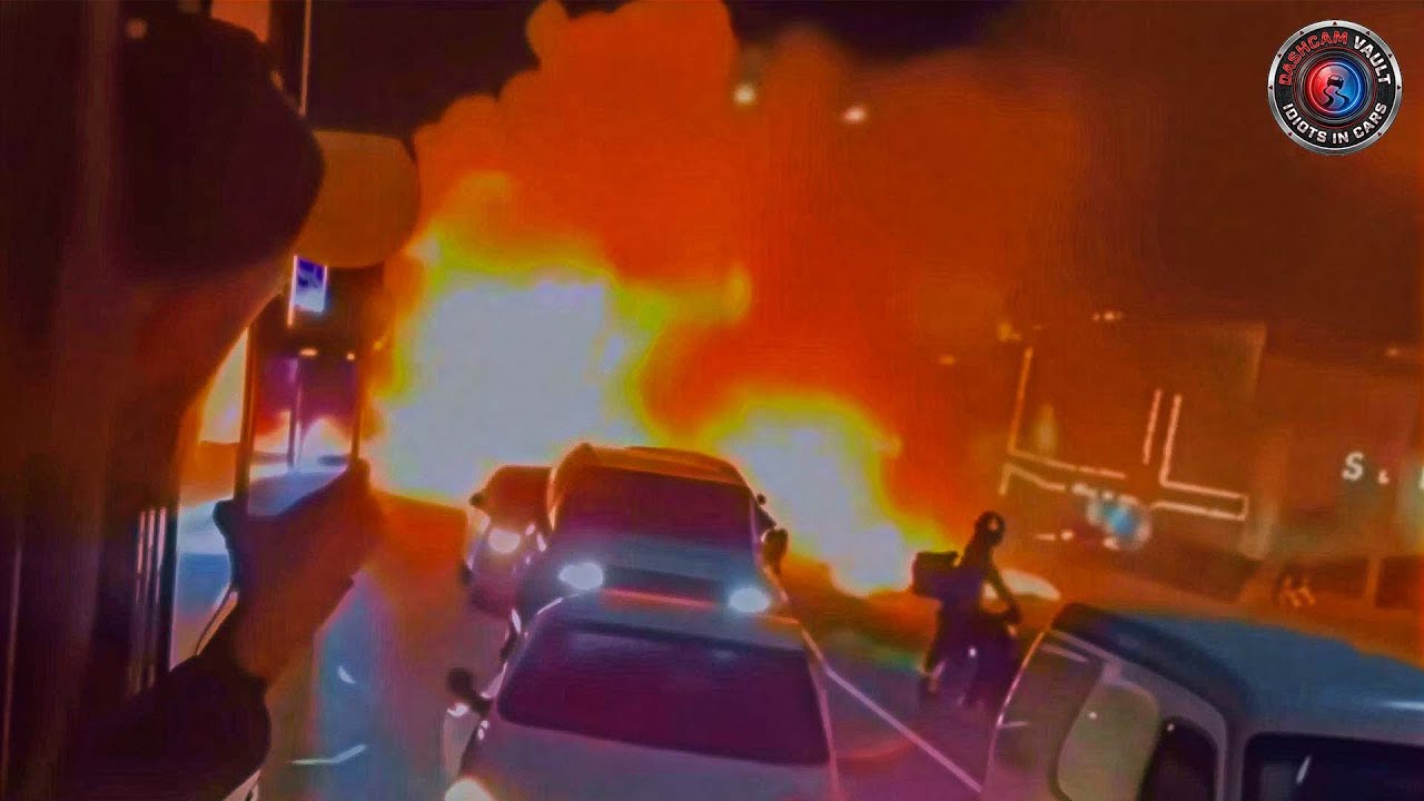 These Drivers Learned the Hard Way: Highway Chaos & Instant Karma