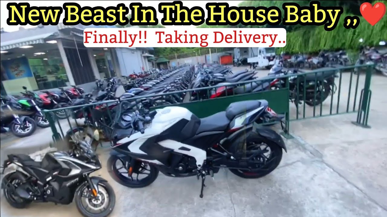 Finally ! Taking Delivery Bajaj Pulsar RS200❤️ Legend is Coming Back Our Home ❤️ || अब आएगा Thrill