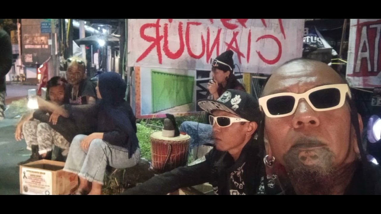 Aksi Sosial StreetPunk Yogyakarta!!!