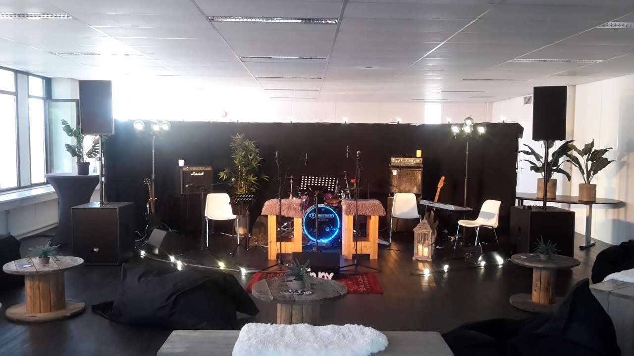 Little Soundcheck on my PA!