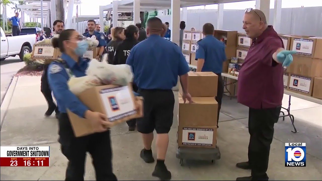 Растущая обеспокоенность в Южной Флориде из-за приостановки работы правительства, из-за которой ф...