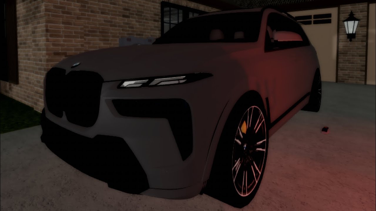 Roblox My Epic & Beautiful 2025 BMW X7 M V8