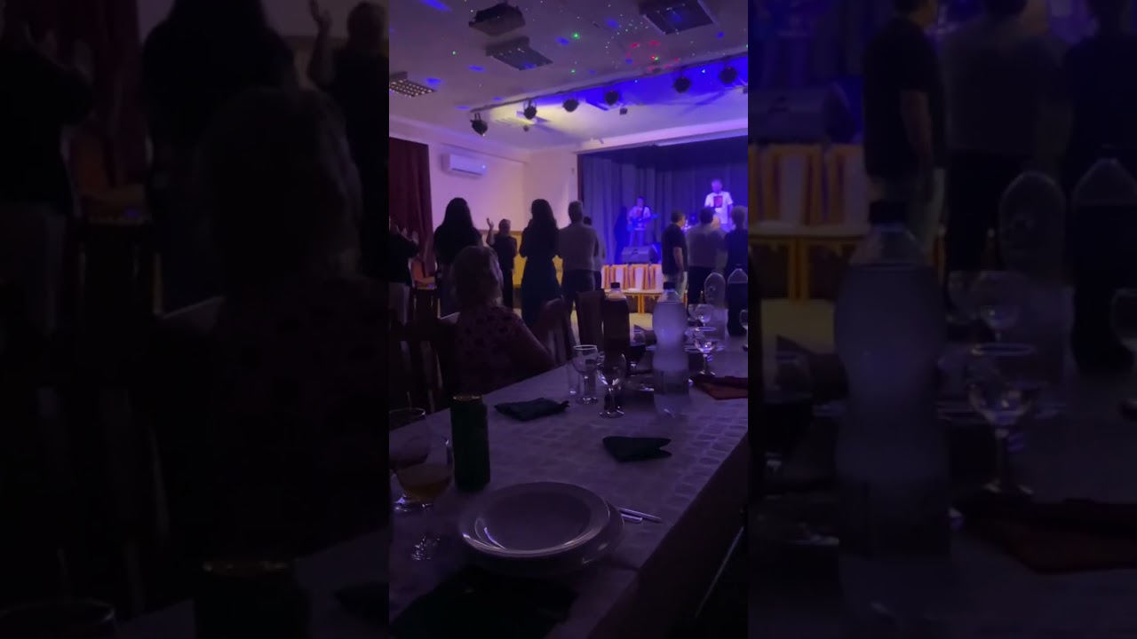 Alkatresz Band első 2.0 (cover) feldolgoz&aacute;s Dunavecse