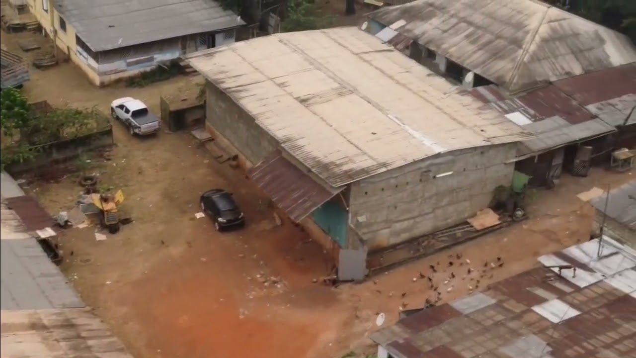 Les merveilles du GABON '' Tchibanga la coquette vue du ciel ''