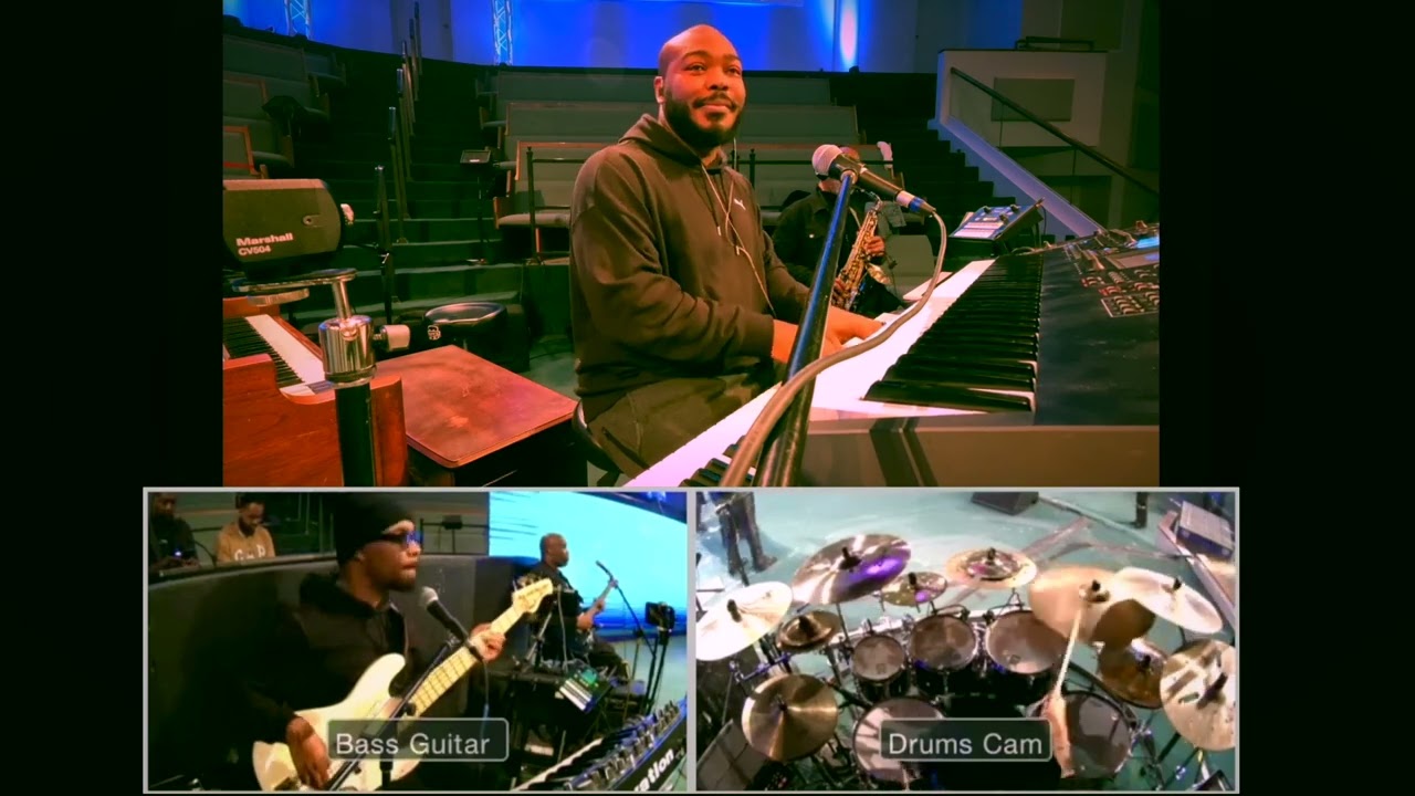 "Your Name" PIVOT Worship Night 25