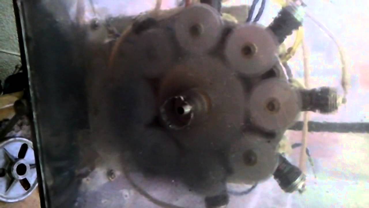 Starting the Cox .049 Radial 8 cylinder engine