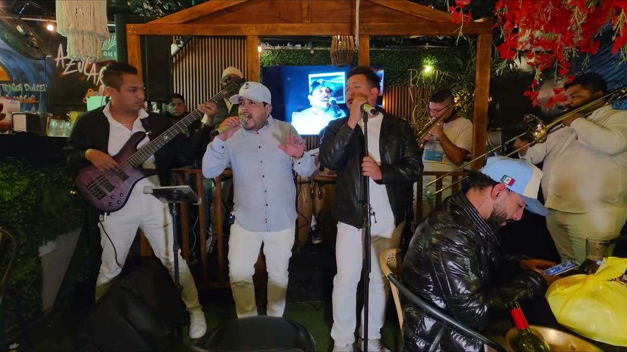 @JesúsMurillosuTrabuco en la casa más chula de Medellin 