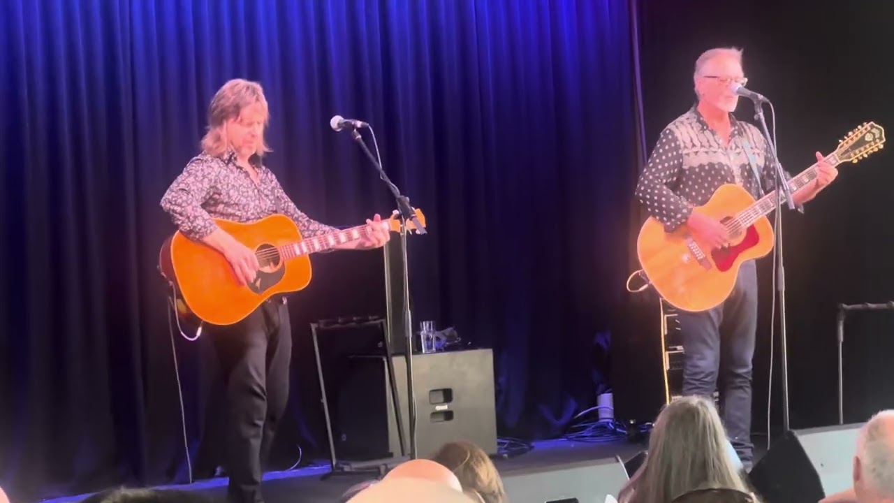 STEVE KILBEY & ASHLEY NAYLOR of THE CHURCH play ALMOST WITH YOU at Archies Creek Hotel 08 MARCH 2025