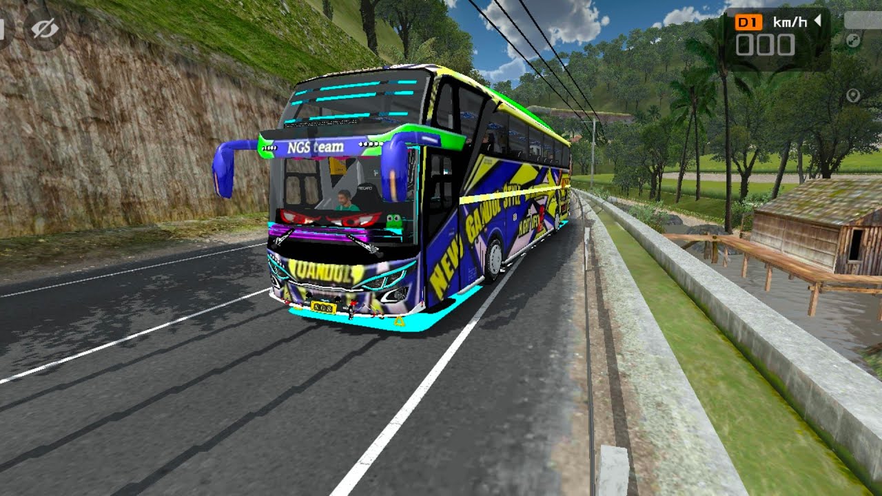 bus telolet yang ada matanya sama mulutnya