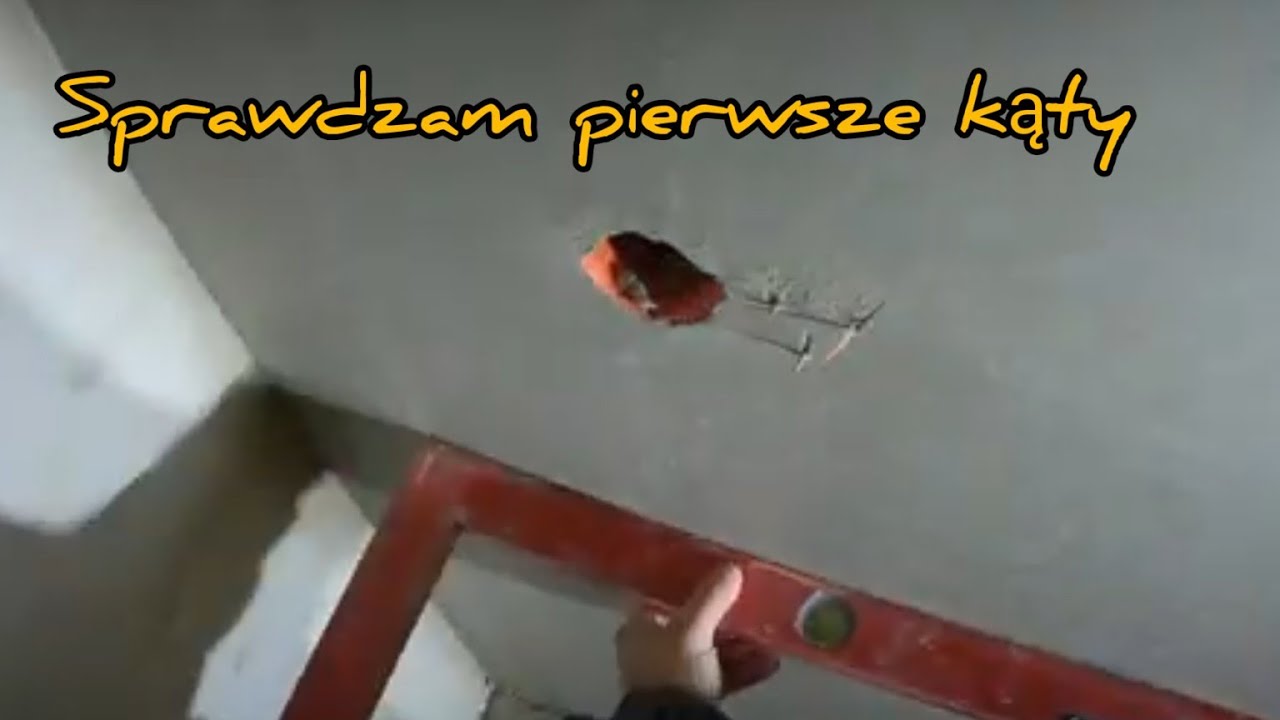 Budowa domu*295-Przygotowanie otworów drzwiowych pod tynkowanie-Sprawdzanie pierwszych kątów