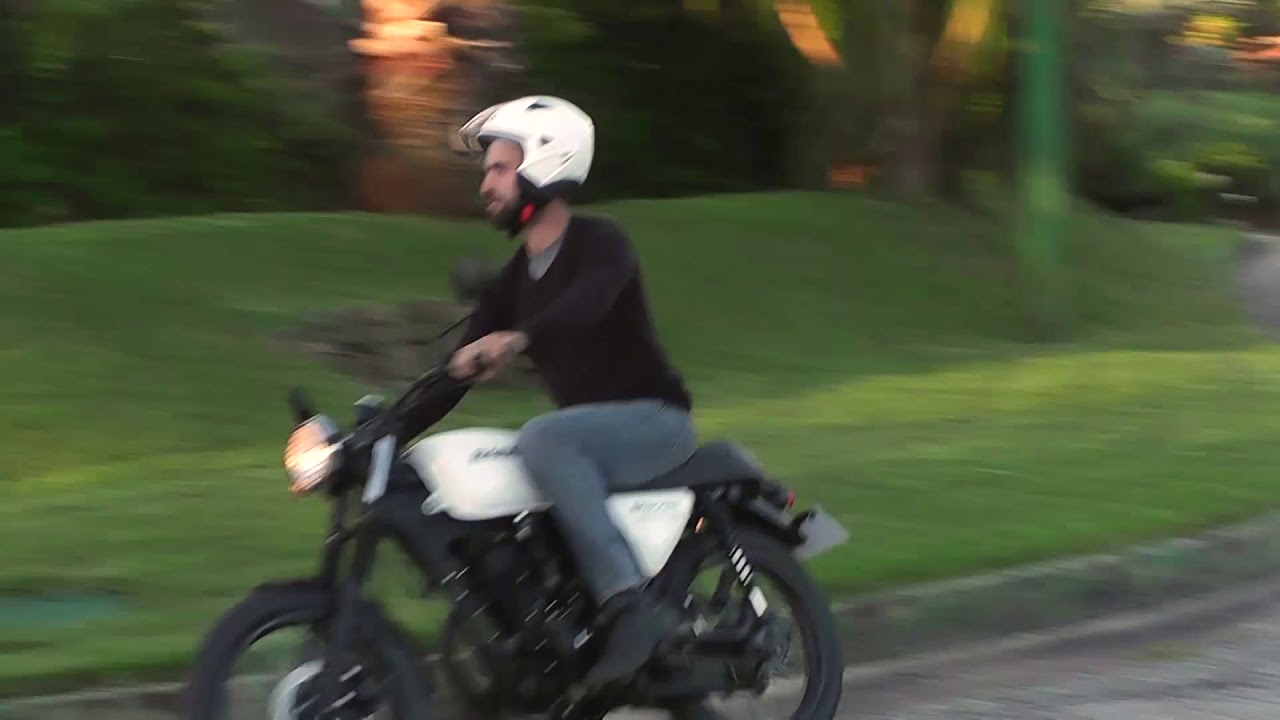 Deceleste - Test Drive Baccio Retro