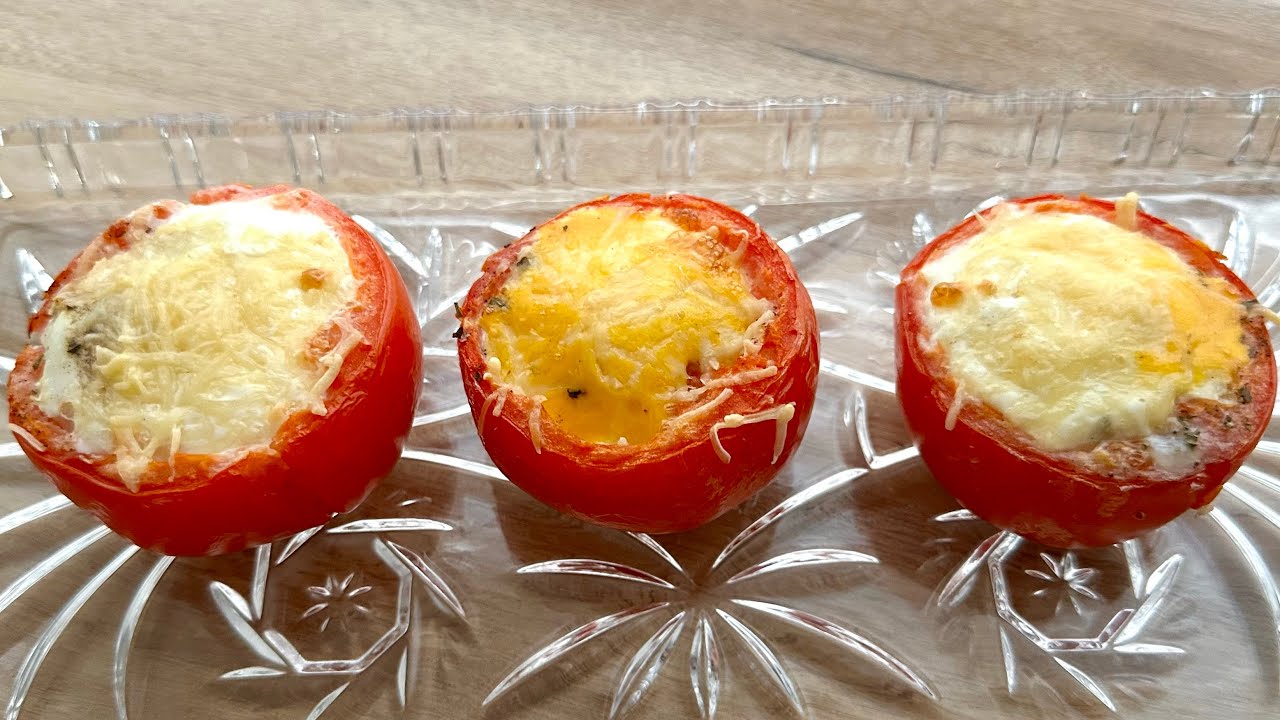 Tomates farcies 🍅œufs 🥚fromage 🧀très facile , peu d’ingrédients 🍅