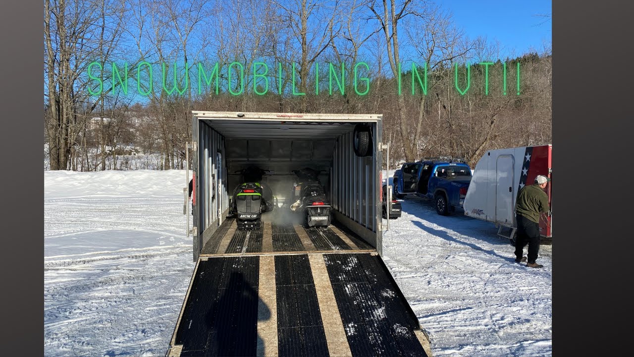 Snowmobiling in Jeffersonville VT!!