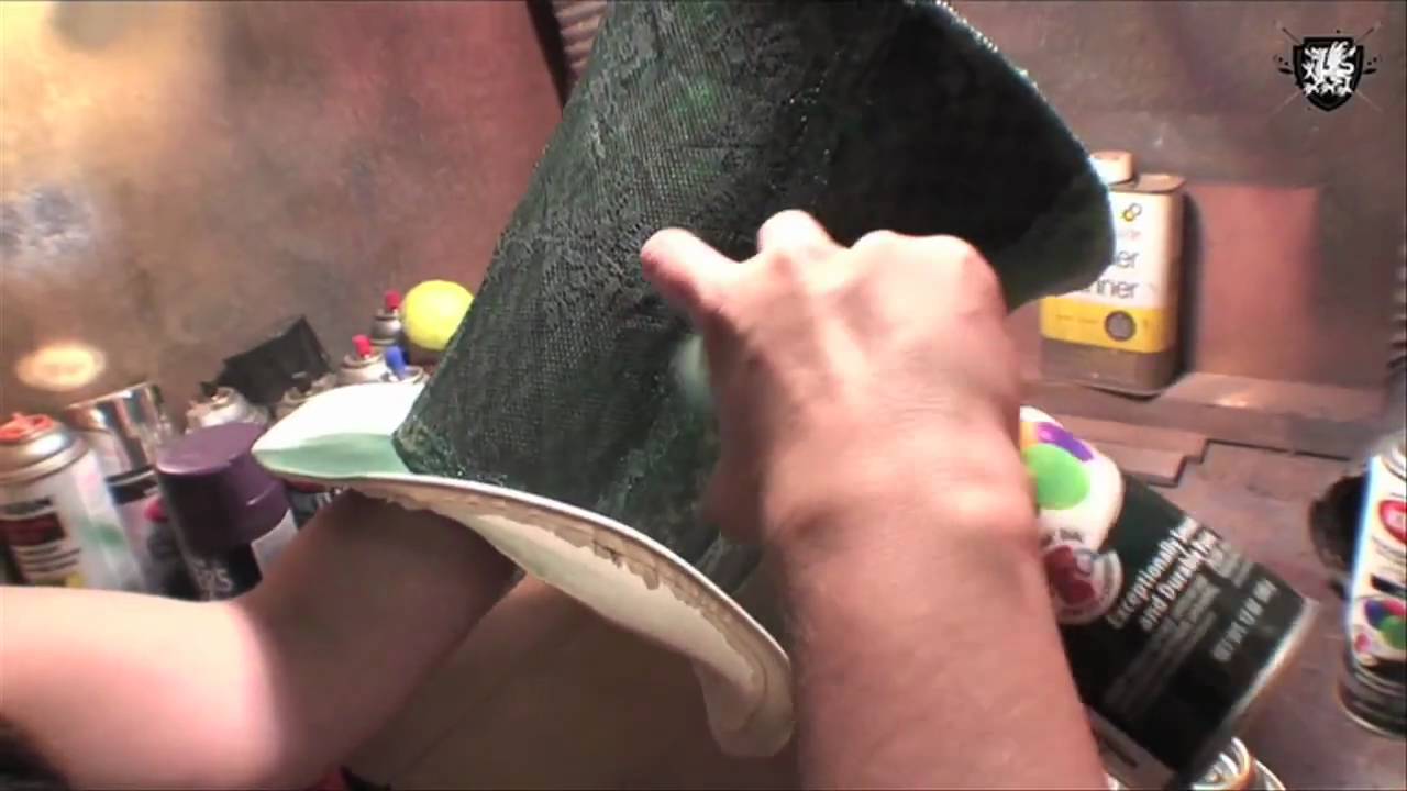 ThreadBanger: Mad Hatter Costume, Tim Burton's Alice in Wonderland