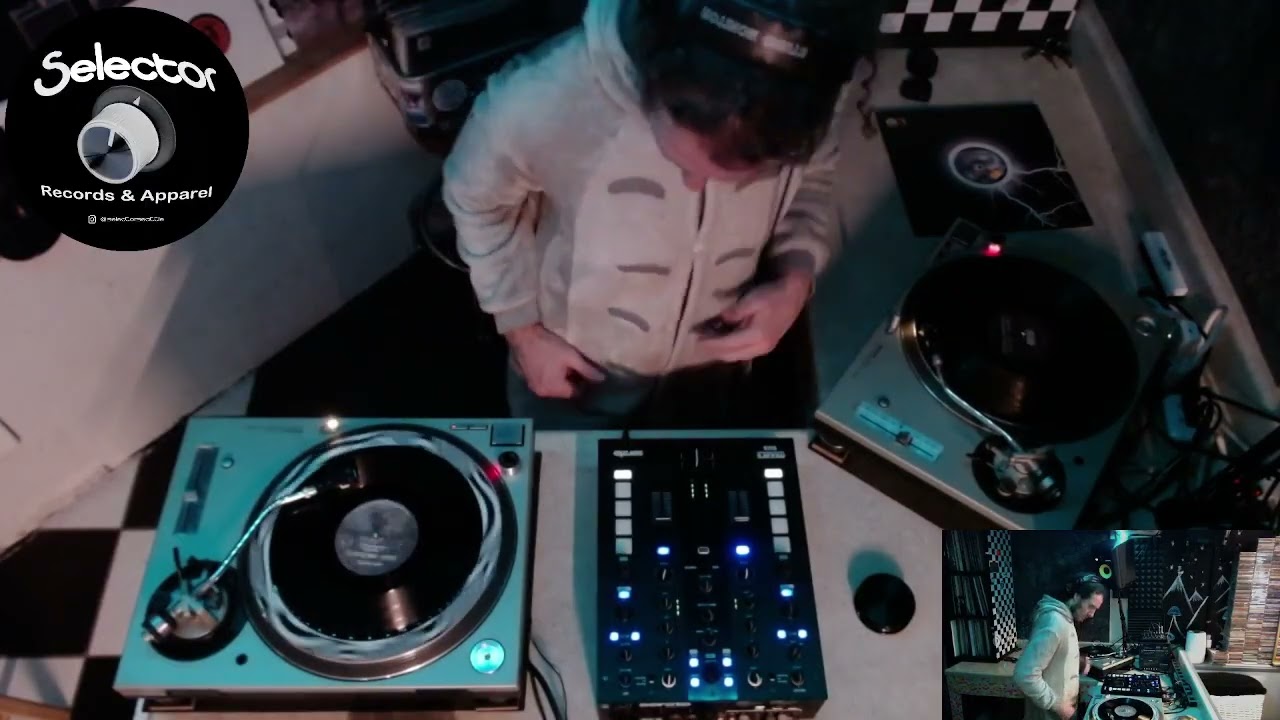 Overxite Live @ Selector