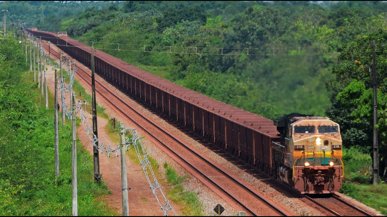 EFC 2021 - Trem de minério prefixo M374.