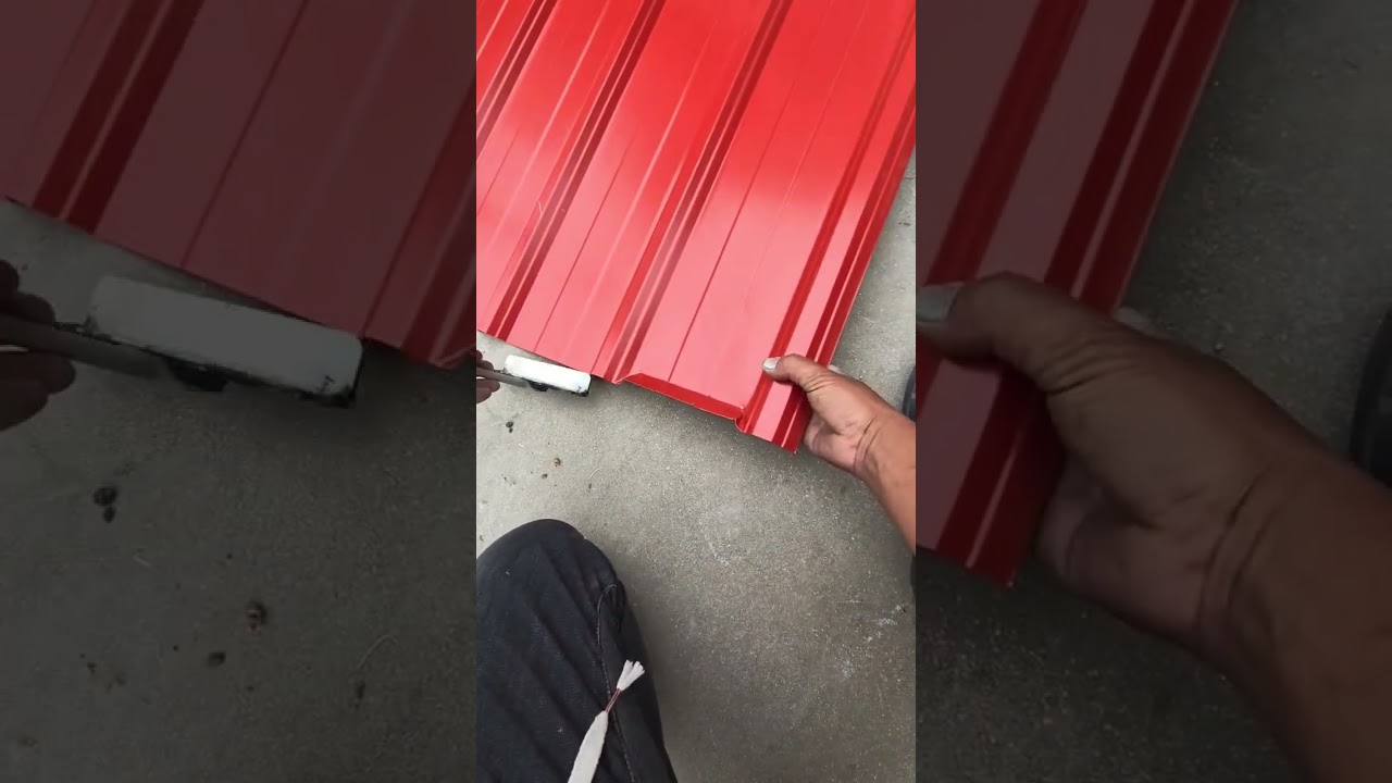 Bending the Edge of Galvanized Roofing Sheets
