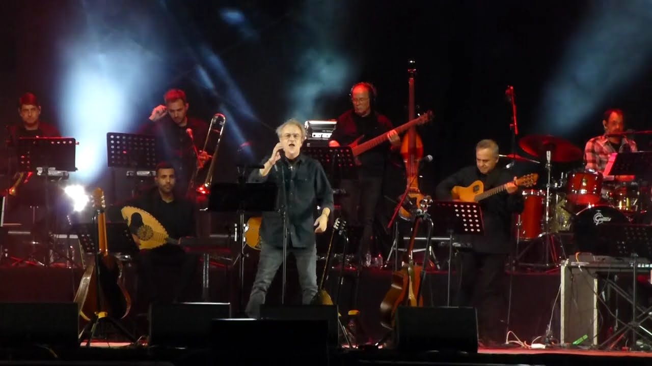 Μίλτος Πασχαλίδης -  Νεοέλληνας @ Θέατρο Λυκαβηττού 15/10/2024