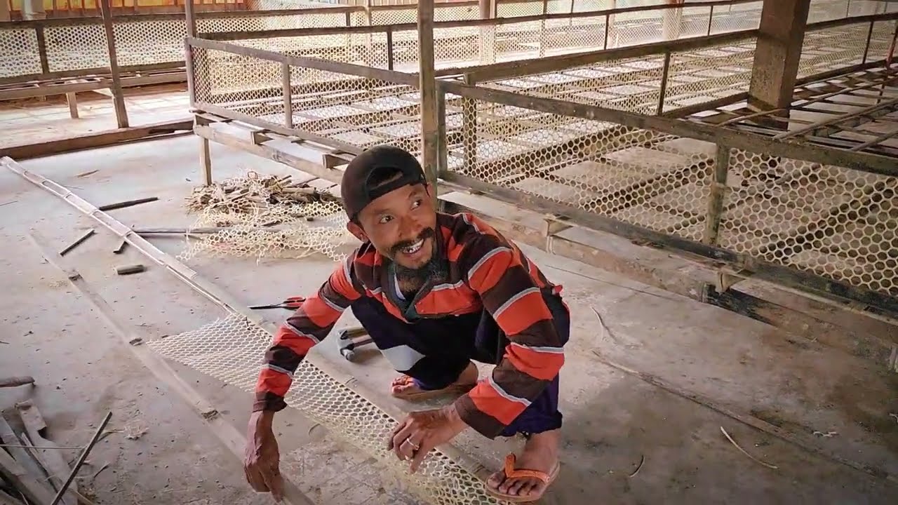 Kandang Rak Rangka Bambu