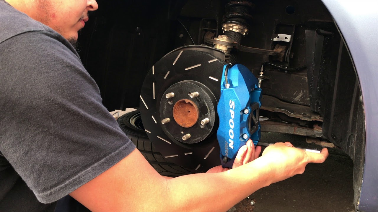 S2000 Spoon caliper install