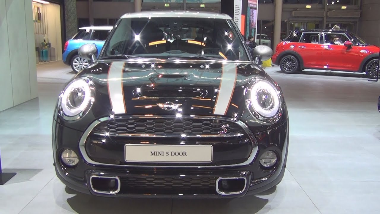 MINI Cooper SD 5-Door Seven (2017) Exterior and Interior