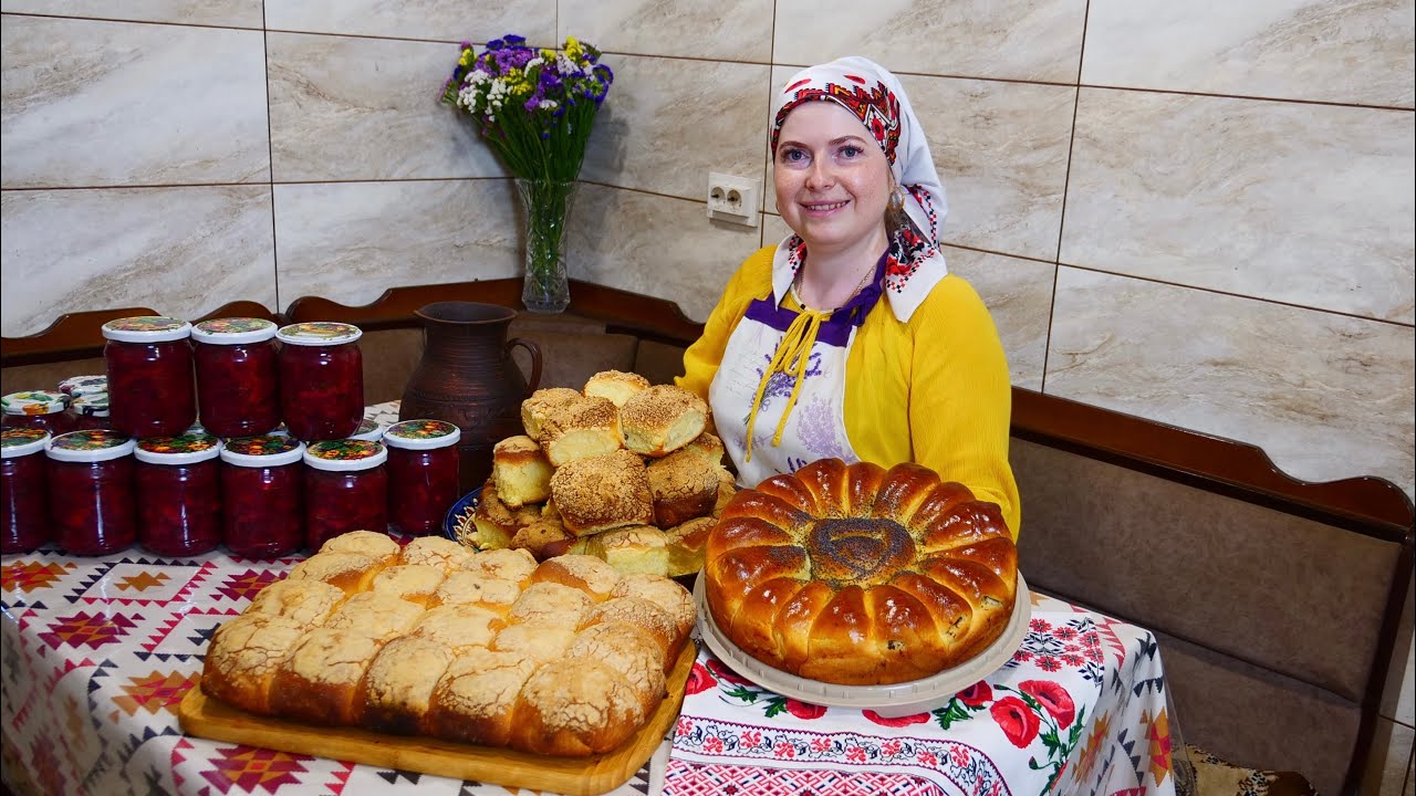 ГОТУЄМО З МАМОЮ ПИРОГИ і БОРЩОВУ ЗАПРАВКУ НА ЗИМУ! КУЛІНАРНА СПАДЩИНА В НАШИХ РУКАХ