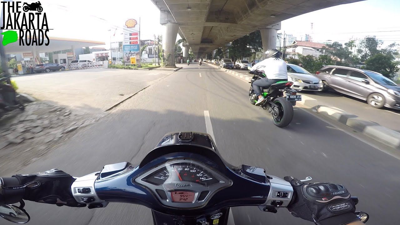 Naik Vespa Keliling Kota.....Disalip Z800 (Random Obrolans 4)