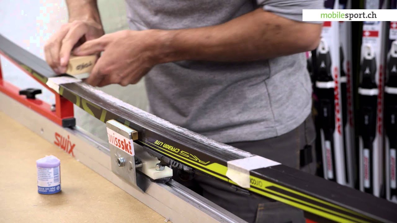 Ski de fond – Préparation des skis: Fart de retenue – Appliquer le fart du jour (fart à sec)