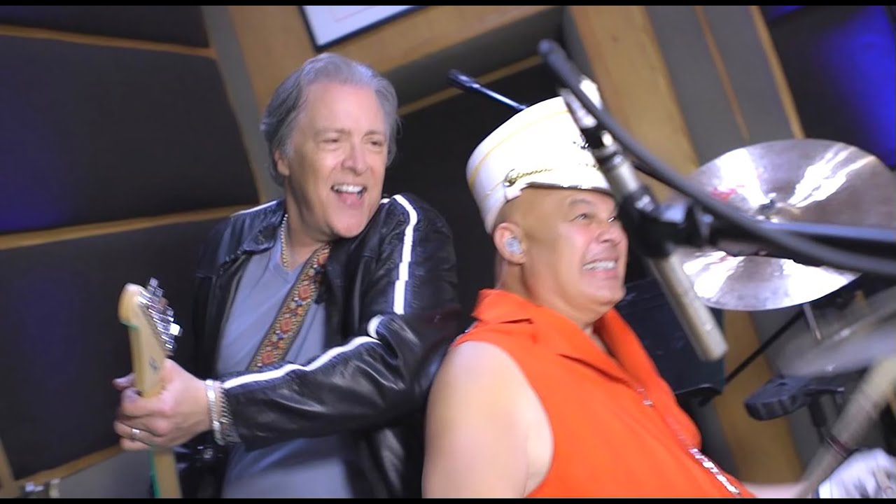 Dan Ashley Featuring Narada Michael Walden 