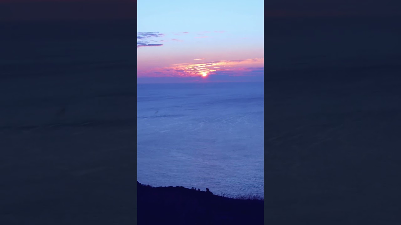 BEAUTIFUL SUNRISE 🌞 ON TOP OF SIGNALL HILL IN NEWFOUNDLAND
