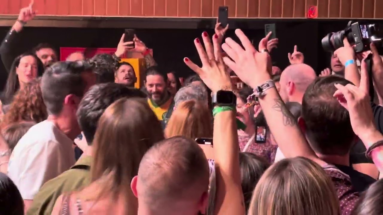 Love of Lesbian - La Hermandad