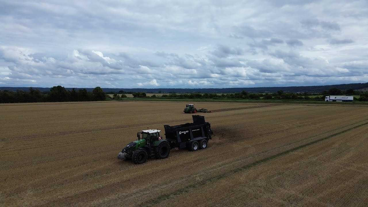 Déchaumages 2025. Fendt 943 MT, Amazone Catros, LSM, Grégoire et Besson