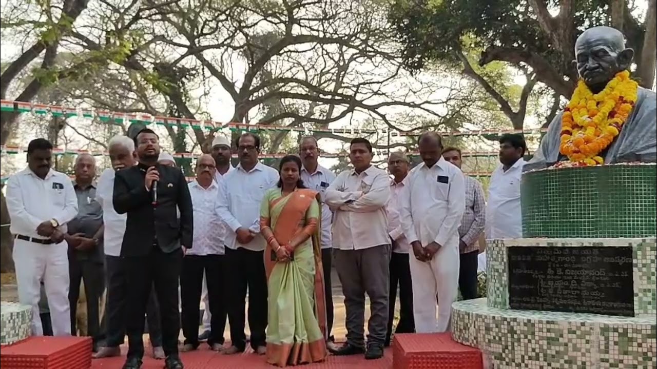 శ్రీకాకుళం జిల్లా కలెక్టర్ వారి కార్యాలయంలో జాతీయ పతాక ఆవిష్కరణచేసిన జేసి ఫర్మాన్ అహ్మద్ ఖాన్.ఐఏఎస్ 