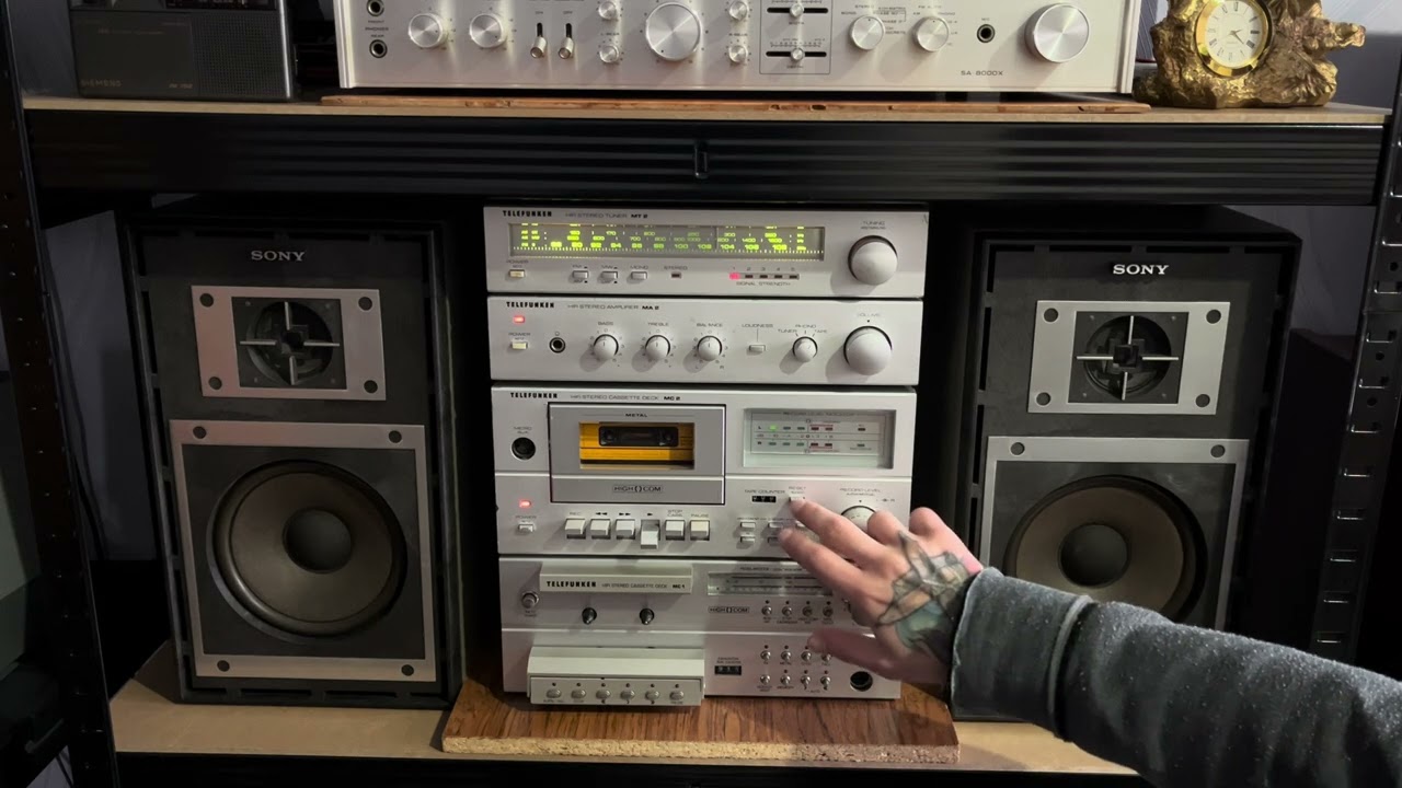 Telefunken Mini M-2 (1981 - 1983). Коротка демонстрація роботи.
