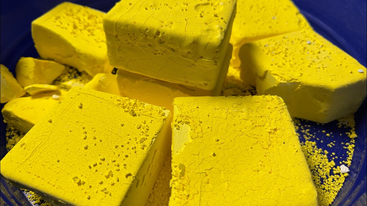 Dusty Dry Yellow Cornstarch Pasted Firm WOD & Snow Fairy Dust Gym Chalk 