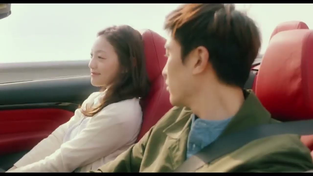 Girl with Dangerous Powers Loves a Normal Guy 