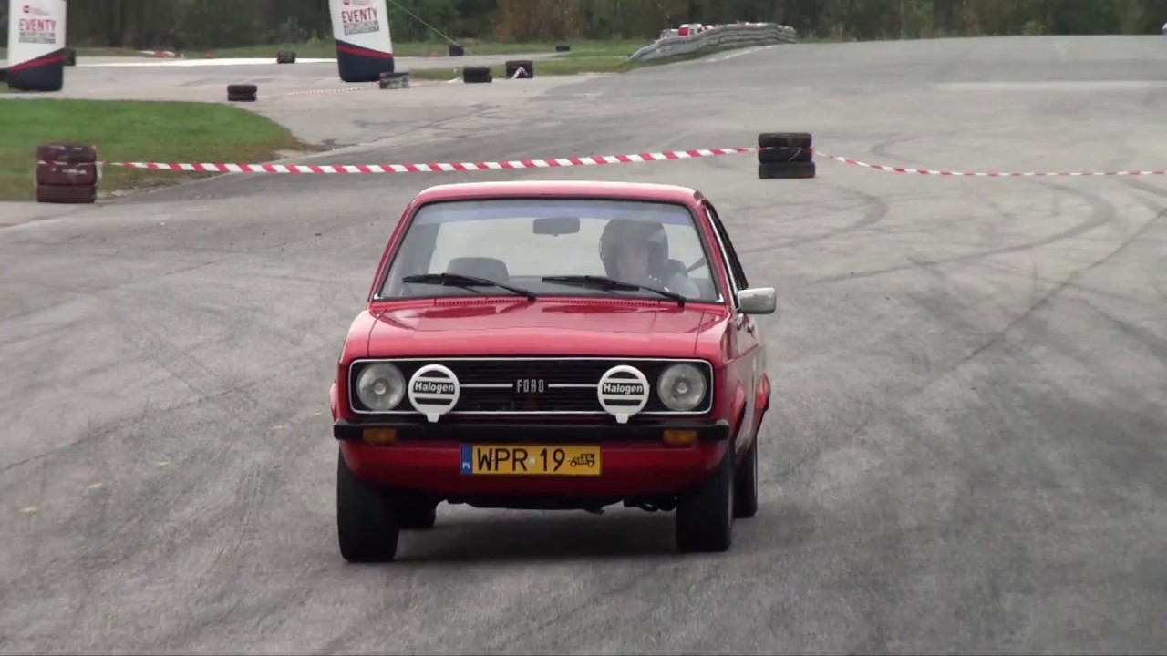 Kasprzycki Jan - Ford Escort 1600 Sport - ClassicAuto Cup 5 Runda Tor Kielce 15-10-2016