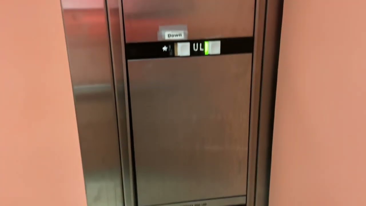 Montgomery Vector Hydraulic Elevator at JCPenney, The Mall at Rockingham Park in Salem, NH.