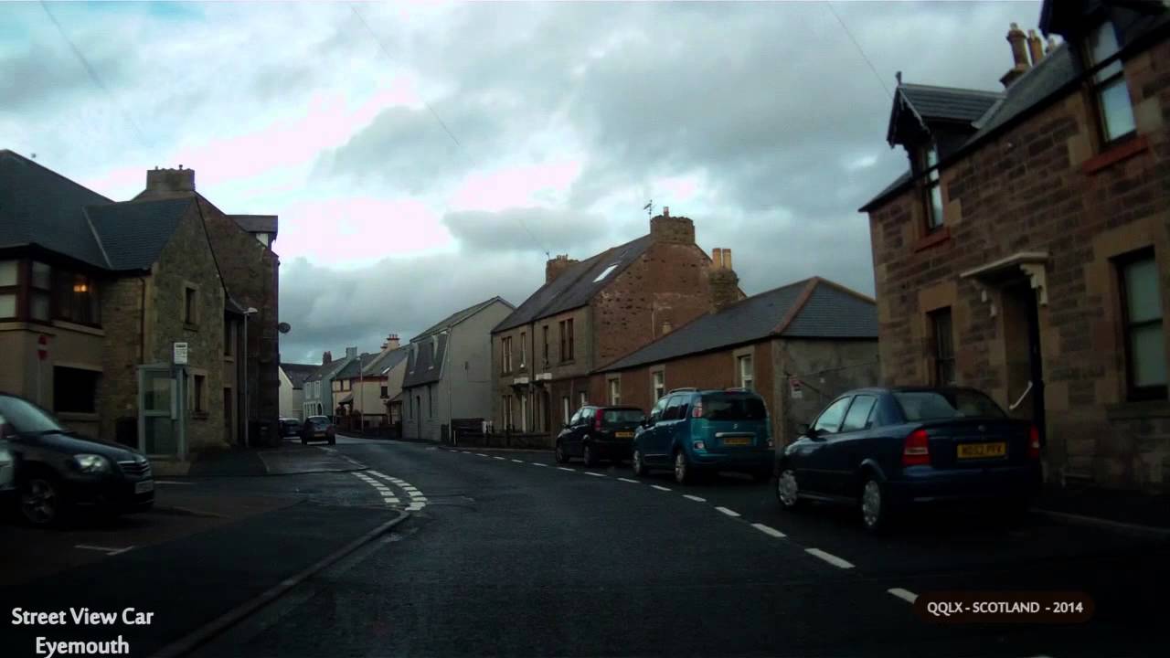 0246 SCOTLAND - Eyemouth - Street View Car 2014 Driving through