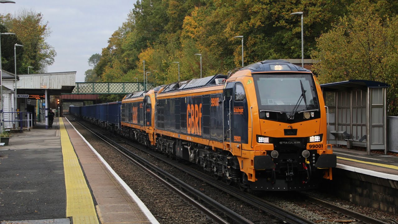 The first GBRf Class 99s come to Kent! 99001 & 99002 at Hildenborough - October 2025