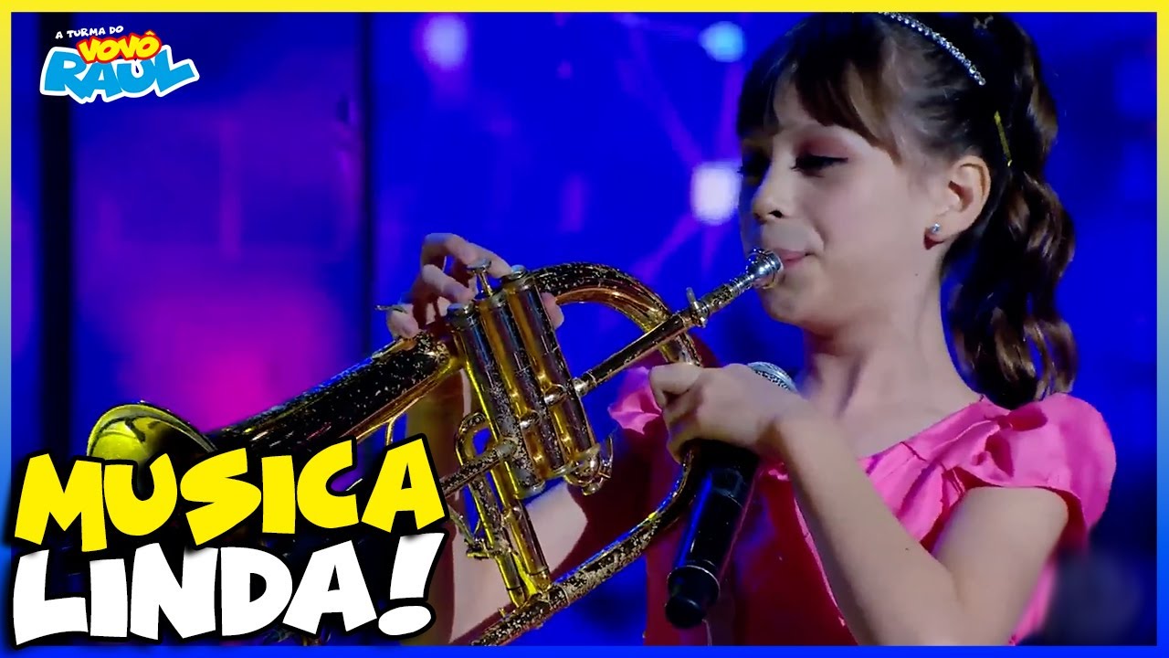 RENATINHA FAZ LINDA APRESENTAÇÃO COM A MÚSICA 