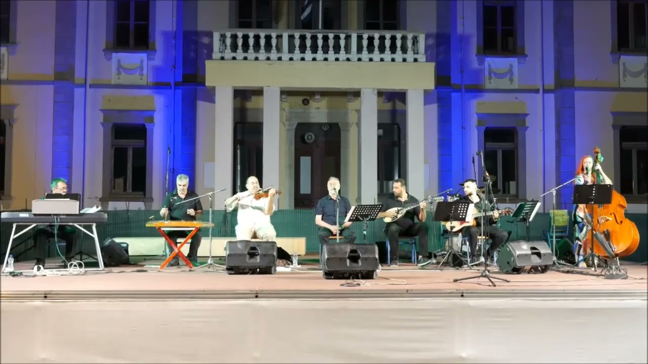 Η Σμύρνη μάνα καίγεται-Γρηγόρης Μανινάκης