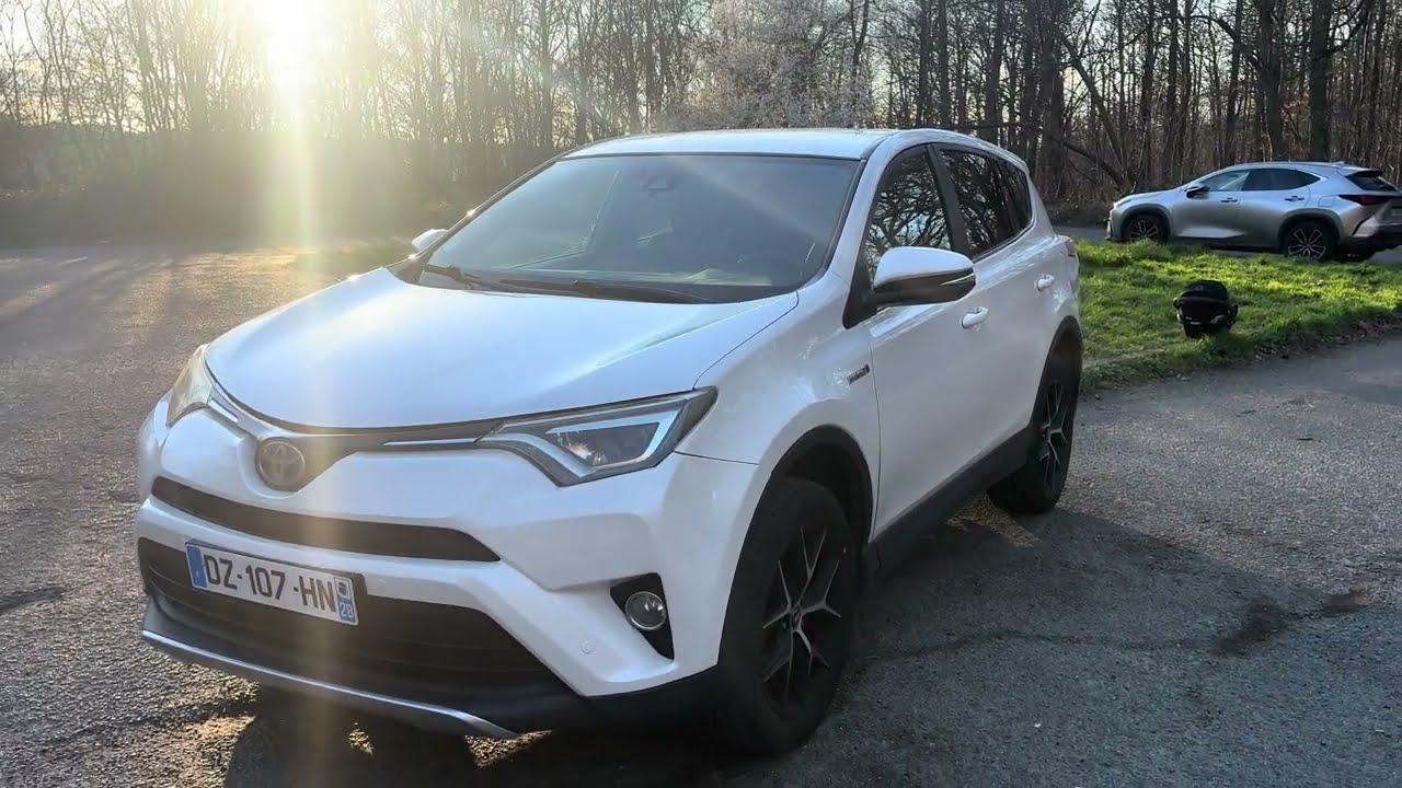 Présentation de ce superbe Toyota Rav4 ￼