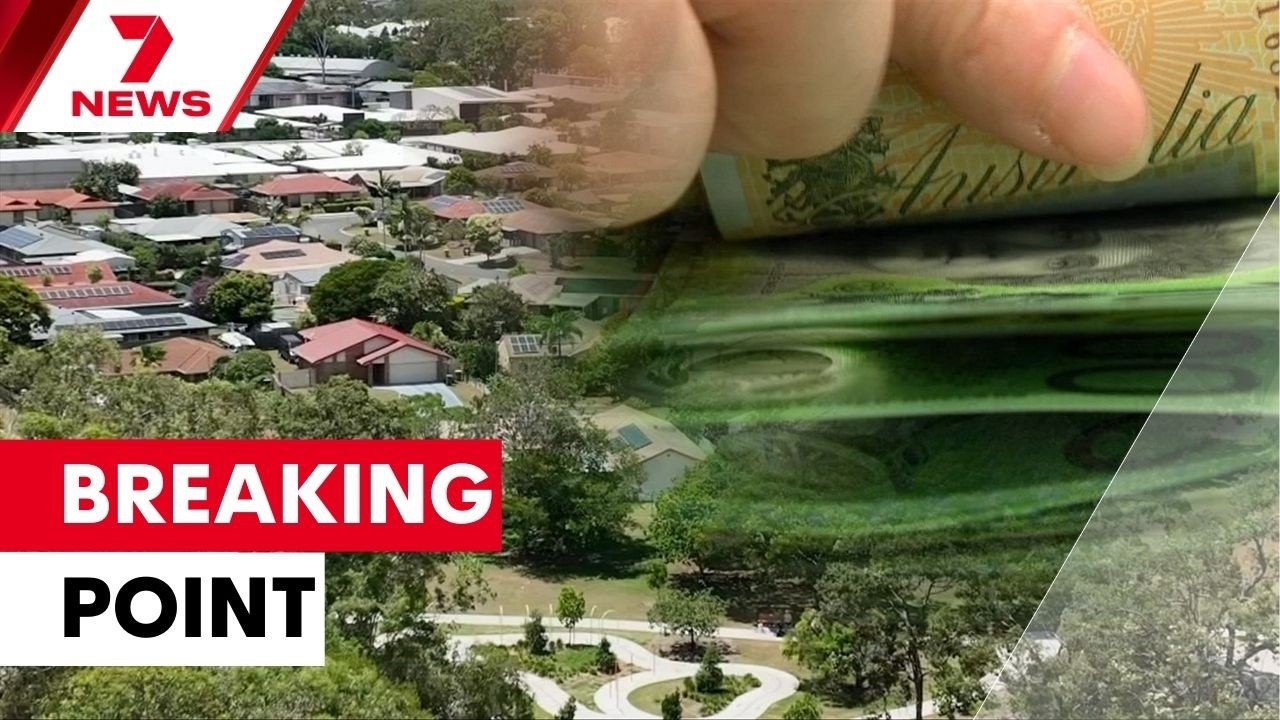 Advice to help ease household budget struggles | 7NEWS